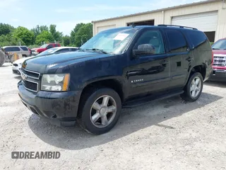 2008 Chevrolet Tahoe 2LT with VIN 1GNFC13048R147309, listed as a IAAI auction lot 42232493 with 87,027 mi miles and . Bid and sale history available at DreamBid. Image 2.