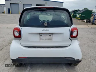 2016 Smart fortwo Passion with VIN WMEFJ5DAXGK084125, listed as a Copart auction lot 59374855 with 63,826 mi miles and Salvage title. Bid and sale history available at DreamBid. Image 6.