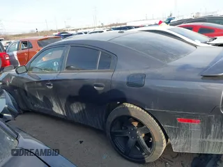 2014 Dodge Charger RT z VIN 2C3CDXCT7EH214037, wystawiony jako IAAI lot #41399551 z przebiegiem 108 620 mil mil oraz . Historia ofert i sprzedaży dostępna na DreamBid. Obrazek 14.