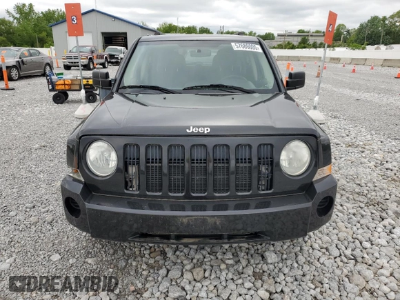 2010 Jeep Patriot Sport z VIN 1J4NF2GB4AD512307, wystawiony jako Copart lot #57686005 z przebiegiem 92 884 mil mil oraz Czysty tytuł • Clean title. Historia ofert i sprzedaży dostępna na DreamBid. Obrazek 5.