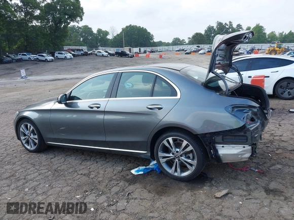 2018 Mercedes-Benz C 300 with VIN 55SWF4JB2JU248297, listed as a IAAI auction lot 42419602 with 88,047 mi miles and . Bid and sale history available at DreamBid. Image 14.