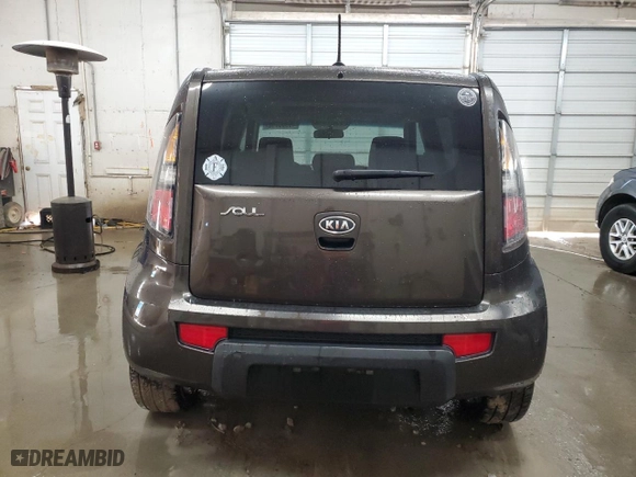 2010 Kia Soul ! with VIN KNDJT2A22A7062256, listed as a Copart auction lot 49966715 with 214,833 mi miles and Salvage Title. Bid and sale history available at carsss.com. Image 6.