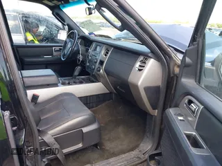 2017 Ford Expedition XLT с VIN 1FMJU1HT0HEA18067, выставлен на аукционе IAAI как лот 42371379 с пробегом 165 211 миль миль и . История ставок и продаж доступна на DreamBid. Изображение 5.