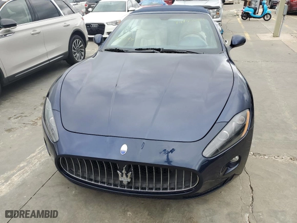 2012 Maserati GranTurismo Convertible with VIN ZAM45KMA6C0060933, listed as a Copart auction lot 74735044 with NaN miles and Salvage Title. Bid and sale history available at carsss.com. Image 5.