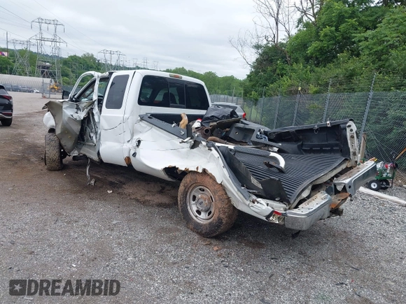 2008 Ford F-250 XL с VIN 1FTSX21598ED46945, выставлен на аукционе IAAI как лот 42450543 с пробегом 191 670 миль миль и . История ставок и продаж доступна на DreamBid. Изображение 3.