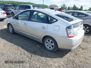 2004 Toyota Prius z VIN JTDKB20U940027625, wystawiony jako IAAI lot #42312567 z przebiegiem 218 706 mil mil oraz . Historia ofert i sprzedaży dostępna na DreamBid. Obrazek 3.