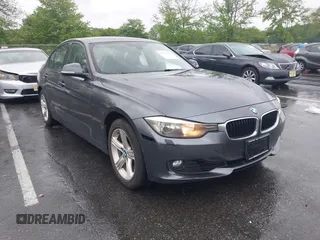 2014 BMW 3 Series 328i xDrive с VIN WBA3B5G51ENS09342, выставлен на аукционе IAAI как лот 42270723 с пробегом 169 064 миль миль и . История ставок и продаж доступна на DreamBid. Изображение 1.