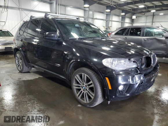 2013 BMW X5 xDrive50i с VIN 5UXZV8C54DL899186, выставлен на аукционе Copart как лот 59593505 с пробегом 141 652 миль миль и Списание • Salvage title. История ставок и продаж доступна на DreamBid. Изображение 4.