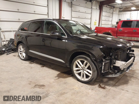 2017 Audi Q7 Prestige with VIN WA1VABF71HD043036, listed as a IAAI auction lot 42255140 with 90,009 mi miles and . Bid and sale history available at DreamBid. Image 1.