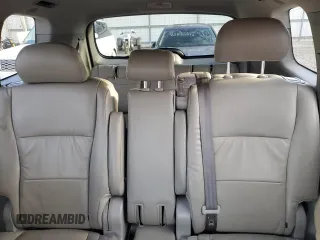 2008 Toyota Highlander Hybrid with VIN JTEEW41A882005235, listed as a Copart auction lot 48299545 with 233,118 mi miles and Non Repairable. Bid and sale history available at carsss.com. Image 10.