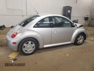 2000 Volkswagen Beetle GLS с VIN 3VWCA21C6YM444567, выставлен на аукционе Copart как лот 58412075 с пробегом 186 451 миль миль и Списание • Salvage title. История ставок и продаж доступна на DreamBid. Изображение 3.