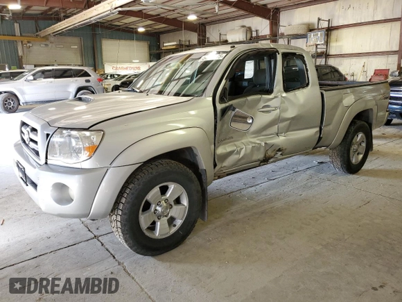 2008 Toyota Tacoma PreRunner with VIN 5TETU62N98Z551150, listed as a Copart auction lot 54202875 with 215,176 mi miles and Salvage title. Bid and sale history available at DreamBid. Image 1.
