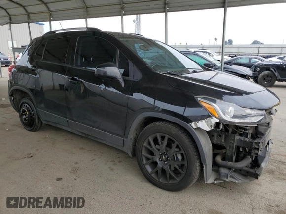 2020 Chevrolet Trax LT with VIN KL7CJLSB7LB350600, listed as a Copart auction lot 43282985 with 77,116 mi miles and Salvage Title. Bid and sale history available at DreamBid. Image 4.