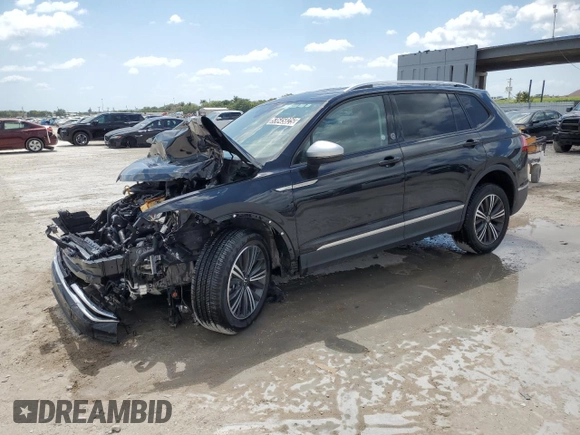 2024 Volkswagen Tiguan Wolfsburg Edition z VIN 3VV6B7AX1RM213365, wystawiony jako Copart lot #53645825 z przebiegiem 4 189 mil mil oraz Nie do naprawy • Non repairable. Historia ofert i sprzedaży dostępna na DreamBid. Obrazek 1.