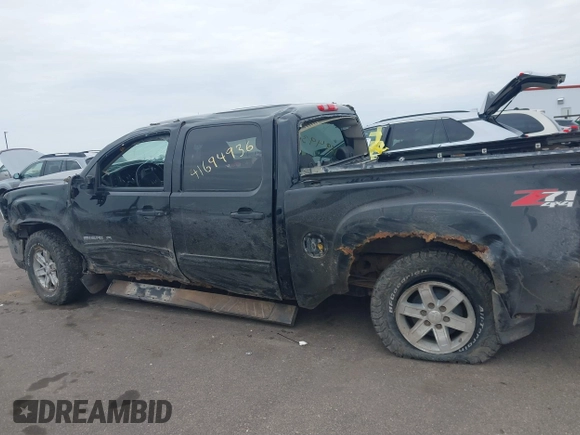 2010 GMC Sierra 1500 SLE z VIN 3GTRKVE38AG217942, wystawiony jako IAAI lot #41694936 z przebiegiem 115 167 mil mil oraz . Historia ofert i sprzedaży dostępna na DreamBid. Obrazek 14.