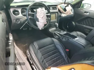 2013 Ford Mustang V6 с VIN 1ZVBP8EM3D5228384, выставлен на аукционе Copart как лот 60440115 с пробегом 142 124 миль миль и Списание • Salvage title. История ставок и продаж доступна на DreamBid. Изображение 8.