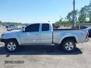 2012 Toyota Tacoma with VIN 5TFUU4EN9CX038954, listed as a IAAI auction lot 42022296 with 140,009 mi miles. Bid and sale history available at carsss.com. Image 14.