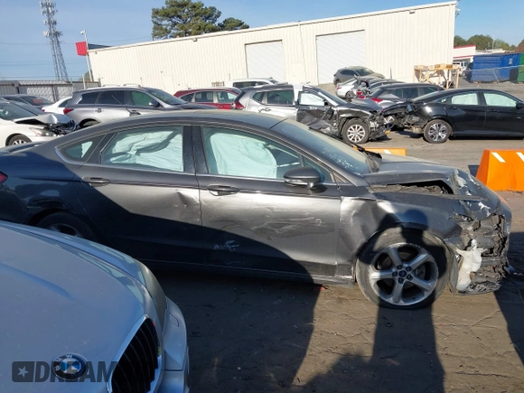 2016 Ford Fusion SE with VIN 3FA6P0H74GR100920, listed as a IAAI auction lot 41890628 with 119,448 mi miles. Bid and sale history available at carsss.com. Image 13.