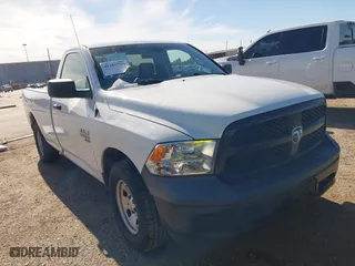 2019 Ram 1500 Classic Tradesman with VIN 3C6JR6DGXKG522547, listed as a IAAI auction lot 41269759 with 138,205 mi miles. Bid and sale history available at carsss.com. Image 1.