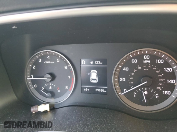 2019 Hyundai Tucson SE with VIN KM8J2CA44KU063420, listed as a Copart auction lot 53959745 with 33,880 mi miles and Salvage Title. Bid and sale history available at carsss.com. Image 9.