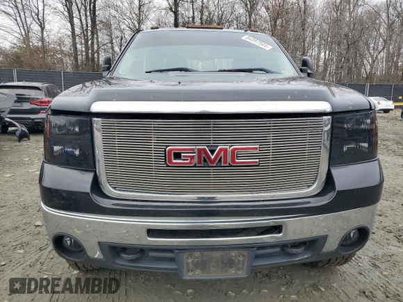 2008 GMC Sierra 3500HD SRW SLT z VIN 1GTHK33678F134009, wystawiony jako Copart lot #84897944 z przebiegiem 320 959 mil mil oraz Szkoda całkowita • Salvage title. Historia ofert i sprzedaży dostępna na DreamBid. Obrazek 5.