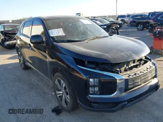 2023 Mitsubishi Outlander ES z VIN JA4ARUAU3PU017035, wystawiony jako IAAI lot #41765630 z przebiegiem 26 963 mil mil oraz . Historia ofert i sprzedaży dostępna na DreamBid. Obrazek 1.