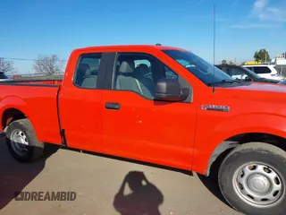 2019 Ford F-150 XL z VIN 1FTEX1C58KKE18358, wystawiony jako IAAI lot #41675683 z przebiegiem 220 646 mil mil oraz . Historia ofert i sprzedaży dostępna na DreamBid. Obrazek 13.