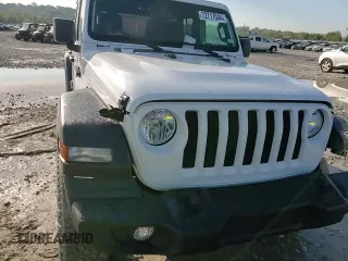 2022 Jeep Wrangler Unlimited Sport with VIN 1C4HJXDNXNW132525, listed as a Copart auction lot 72717044 with 23,215 mi miles and Salvage Title. Bid and sale history available at DreamBid. Image 11.