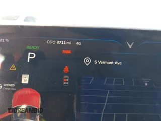 2023 VinFast VF 8 Eco с VIN RLLV1AEB9PH003158, выставлен на аукционе IAAI как лот 41615030 с пробегом 8 711 миль миль и . История ставок и продаж доступна на DreamBid. Изображение 7.