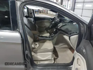 2014 Ford Escape SE with VIN 1FMCU9G99EUC45854, listed as a IAAI auction lot 41986959 with 124,591 mi miles. Bid and sale history available at carsss.com. Image 5.