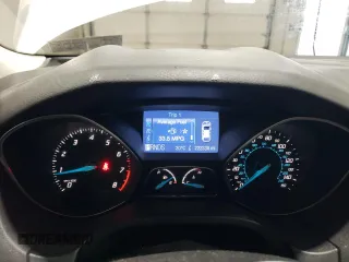 2012 Ford Focus SE z VIN 1FAHP3K25CL246694, wystawiony jako Copart lot #59591645 z przebiegiem 222 330 mil mil oraz Szkoda całkowita • Salvage title. Historia ofert i sprzedaży dostępna na DreamBid. Obrazek 9.
