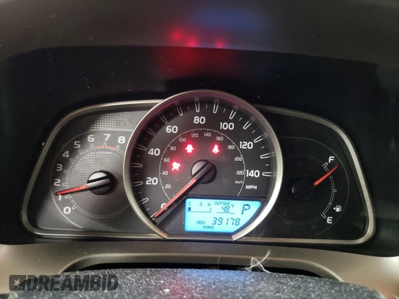 2015 Toyota RAV4 LE with VIN JTMBFREV4FJ036390, listed as a Copart auction lot 46738035 with 39,178 mi miles and Salvage Title. Bid and sale history available at DreamBid. Image 9.
