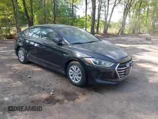 2017 Hyundai Elantra SE z VIN 5NPD74LF6HH050596, wystawiony jako IAAI lot #42102194 z przebiegiem 90 489 mil mil oraz . Historia ofert i sprzedaży dostępna na DreamBid. Obrazek 1.