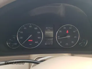 2005 Mercedes-Benz C 240 z VIN WDBRF81J25F662208, wystawiony jako Copart lot #66460995 z przebiegiem 163 658 mil mil oraz Czysty tytuł • Clean title. Historia ofert i sprzedaży dostępna na DreamBid. Obrazek 9.