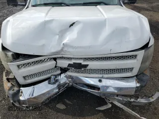 2013 Chevrolet Silverado 1500 LS with VIN 3GCPKREA8DG186967, listed as a Copart auction lot 42909045 with 200,928 mi miles and Salvage Title. Bid and sale history available at DreamBid. Image 13.