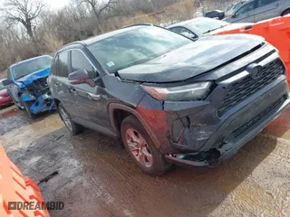 2022 Toyota RAV4 Hybrid XLE with VIN 2T3RWRFV1NW137075, listed as a IAAI auction lot 41652736 with 54,777 mi miles. Bid and sale history available at carsss.com. Image 1.