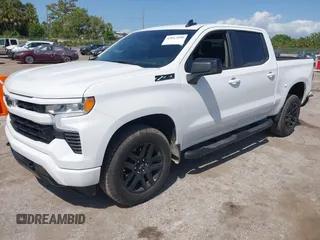 2024 Chevrolet Silverado 1500 RST with VIN 1GCUDEED0RZ147166, listed as a IAAI auction lot 42017050 with 28,860 mi miles. Bid and sale history available at carsss.com. Image 17.