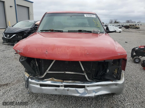 2001 Chevrolet Silverado 1500 LS with VIN 2GCEC19T211107489, listed as a Copart auction lot 87036414 with 462,469 mi miles and Salvage Title. Bid and sale history available at carsss.com. Image 5.