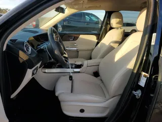 2023 Mercedes-Benz GLB 250 z VIN W1N4M4GB2PW293727, wystawiony jako Copart lot #83449074 z przebiegiem Nie podano mil oraz Nie do naprawy. Historia ofert i sprzedaży dostępna na DreamBid. Obrazek 7.