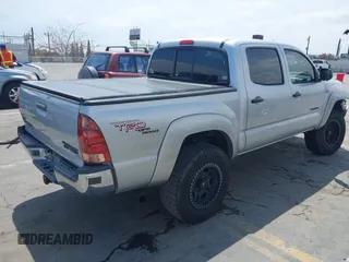 2007 Toyota Tacoma PreRunner with VIN 5TEJU62N37Z342511, listed as a IAAI auction lot 42050593 with 225,188 mi miles and . Bid and sale history available at DreamBid. Image 4.