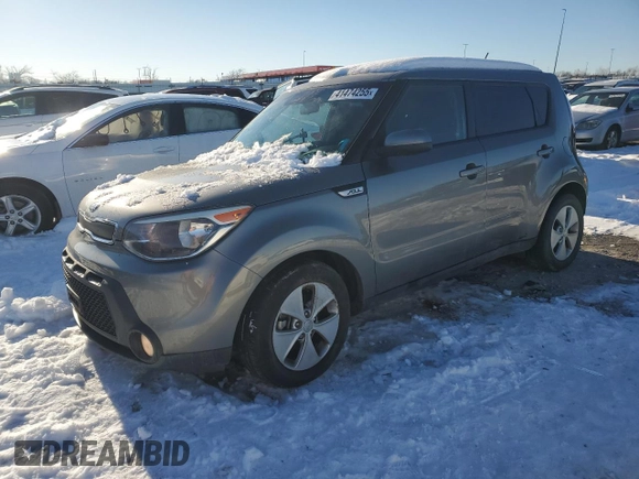 2015 Kia Soul with VIN KNDJN2A28F7236350, listed as a Copart auction lot 41474255 with 92,958 mi miles and Salvage Title. Bid and sale history available at carsss.com. Image 1.