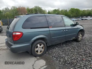 2005 Dodge Caravan SXT with VIN 2D8GP44L45R313203, listed as a Copart auction lot 55309895 with 150,810 mi miles and Salvage Title. Bid and sale history available at DreamBid. Image 3.