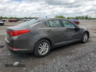 2012 Kia Optima LX z VIN 5XXGM4A72CG051623, wystawiony jako Copart lot #57206105 z przebiegiem 198 442 mil mil oraz Czysty tytuł • Clean title. Historia ofert i sprzedaży dostępna na DreamBid. Obrazek 3.