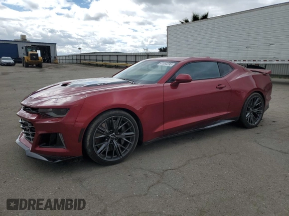 2023 Chevrolet Camaro ZL1 z VIN 1G1FK1R62P0159798, wystawiony jako Copart lot #47663395 z przebiegiem 8856 mil mil oraz Tytuł czysty. Historia ofert i sprzedaży dostępna na DreamBid. Obrazek 1.