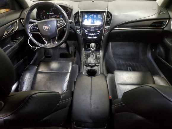 2013 Cadillac ATS z VIN 1G6AG5RX5D0157352, wystawiony jako Copart lot #50356135 z przebiegiem 153 772 mil mil oraz Czysty tytuł • Clean title. Historia ofert i sprzedaży dostępna na DreamBid. Obrazek 8.