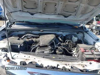 2013 Toyota Tacoma with VIN 5TFTX4CN9DX021742, listed as a IAAI auction lot 41996671 with 125,959 mi miles and . Bid and sale history available at DreamBid. Image 10.