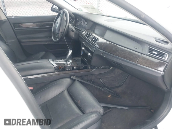 2011 BMW 7 Series 750i with VIN WBAKA8C56BCY37281, listed as a IAAI auction lot 42637801 with 122,263 mi miles and . Bid and sale history available at DreamBid. Image 5.