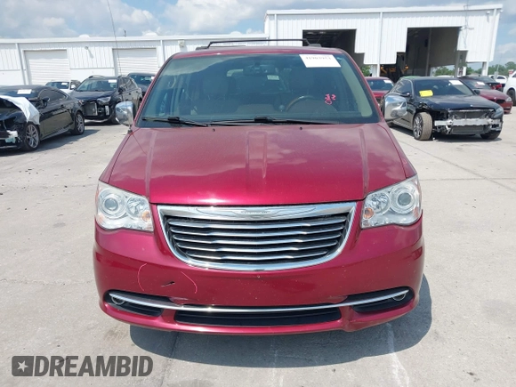 2015 Chrysler Town & Country Limited Platinum with VIN 2C4RC1GG6FR629851, listed as a IAAI auction lot 41903953 with 174,066 mi miles. Bid and sale history available at carsss.com. Image 12.