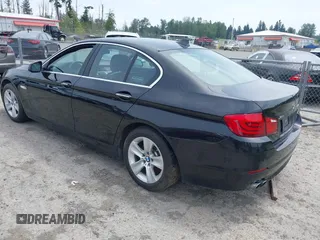 2013 BMW 5 Series 528i xDrive with VIN WBAXH5C59DDW14522, listed as a IAAI auction lot 42580923 with 106,400 mi miles and . Bid and sale history available at DreamBid. Image 3.