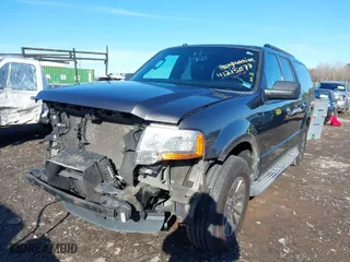 2017 Ford Expedition EL XLT with VIN 1FMJK1HT5HEA02260, listed as a IAAI auction lot 41215077 with 180,000 mi miles. Bid and sale history available at carsss.com. Image 2.